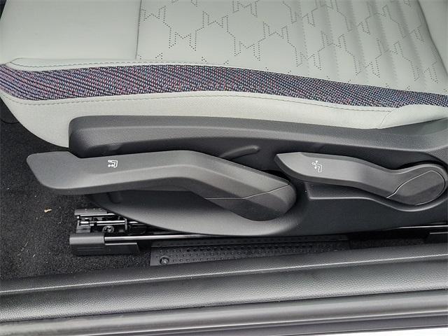 Photo of 2025 Silver MINI Hardtop