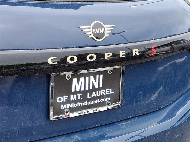 Photo of 2025 Blue Metallic MINI Hardtop