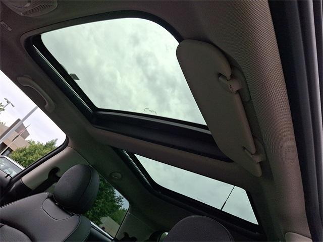 Photo of 2023 British Racing Green IV Metallic MINI Hardtop