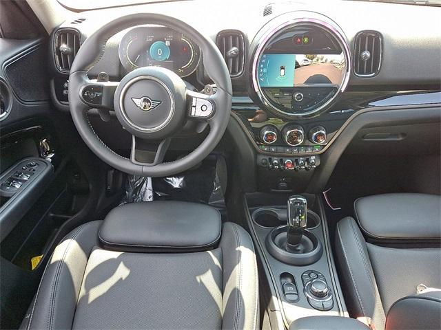 Photo of 2024 Sage Green Metallic MINI Countryman