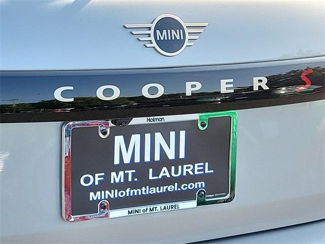 Photo of 2025 Silver MINI Hardtop