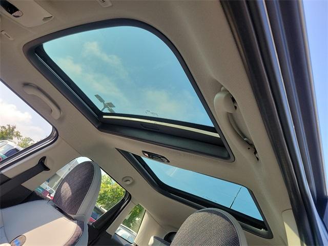 Photo of 2025 Silver MINI Hardtop