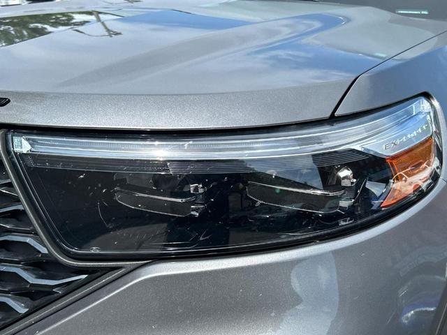 Photo of 2021 Carbonized Gray Metallic Ford Explorer