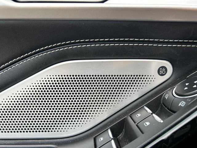 Photo of 2021 Carbonized Gray Metallic Ford Explorer