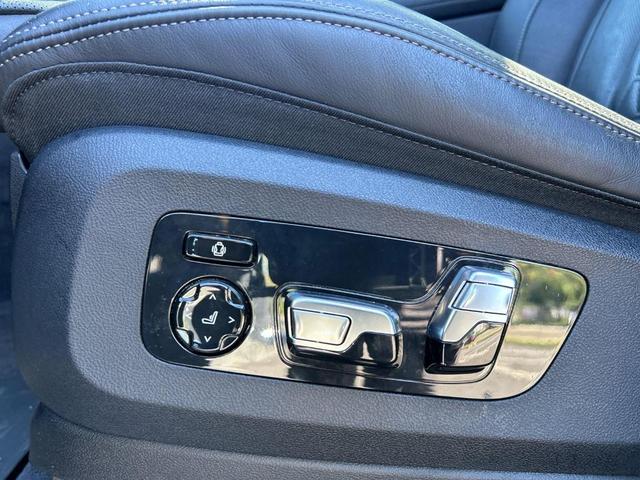 Photo of 2023 Black Sapphire Metallic BMW X5 PHEV