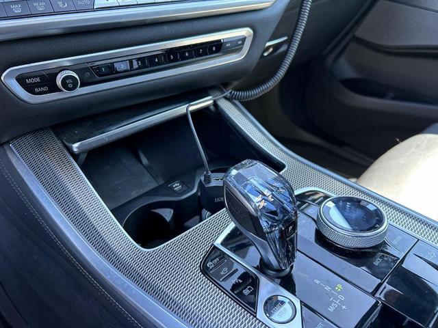 Photo of 2023 Black Sapphire Metallic BMW X5 PHEV