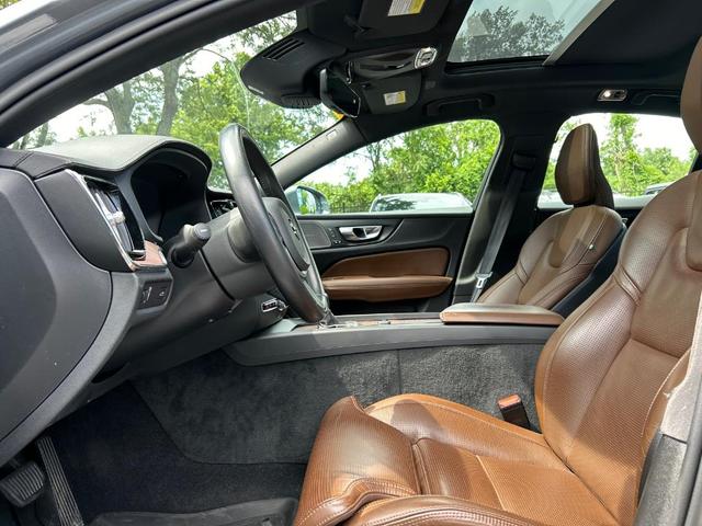 Photo of 2019 Gray Metallic Volvo S60