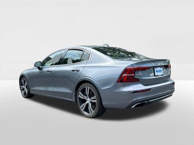 Photo of 2019 Gray Metallic Volvo S60