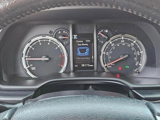 Photo of 2022 Midnight Black Metallic Toyota 4Runner