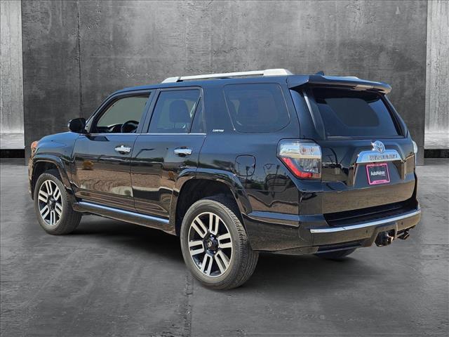 Photo of 2022 Midnight Black Metallic Toyota 4Runner
