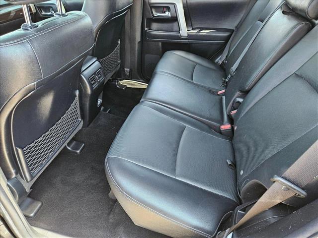 Photo of 2022 Midnight Black Metallic Toyota 4Runner