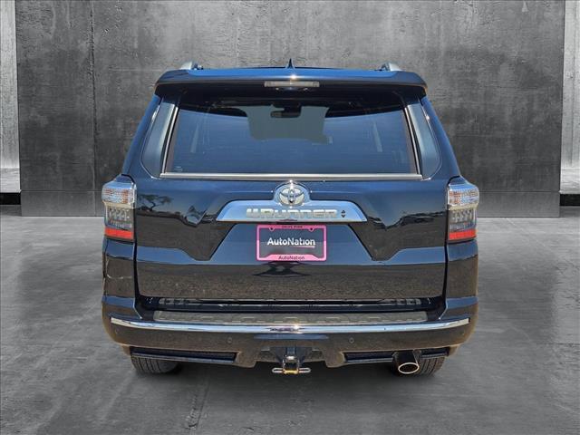 Photo of 2022 Midnight Black Metallic Toyota 4Runner