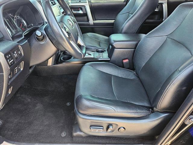 Photo of 2022 Midnight Black Metallic Toyota 4Runner