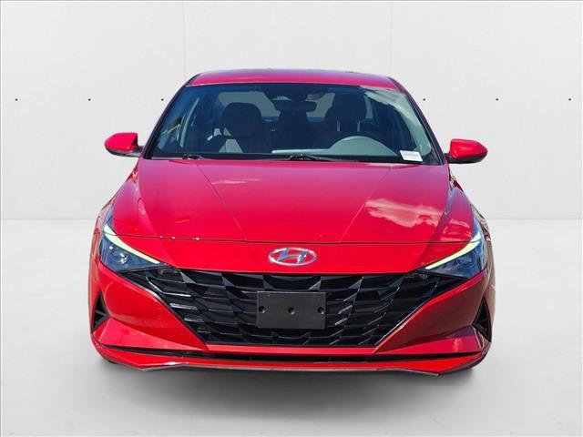 Photo of 2021 Scarlet Red Pearl Hyundai ELANTRA