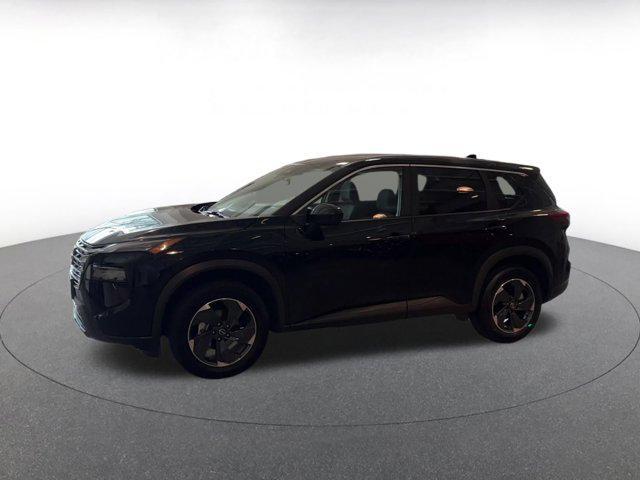 Photo of 2024 Super Black Nissan Rogue