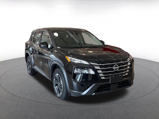 Photo of 2024 Super Black Nissan Rogue
