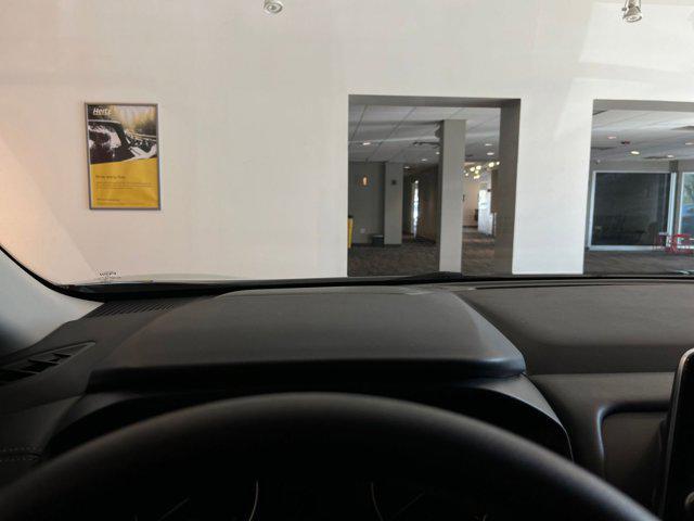 Photo of 2024 Super Black Nissan Rogue