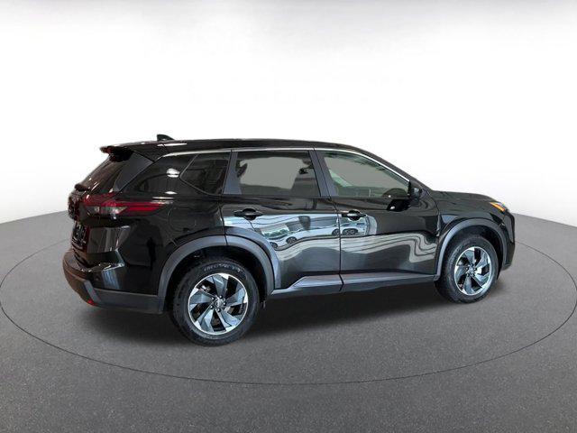 Photo of 2024 Super Black Nissan Rogue
