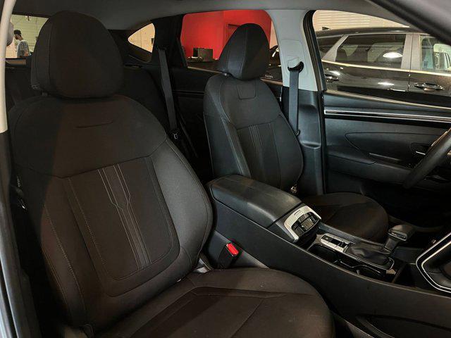 Photo of 2024 Hampton Gray Hyundai TUCSON