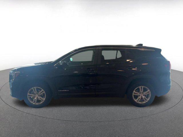 Photo of 2024 Ebony Twilight Metallic GMC Terrain