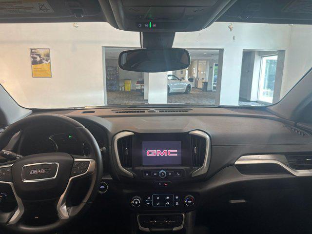 Photo of 2024 Ebony Twilight Metallic GMC Terrain