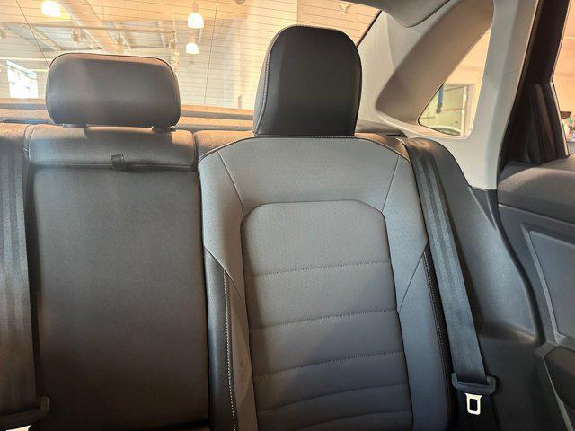 Photo of 2025 Deep Black Pearl Volkswagen Jetta