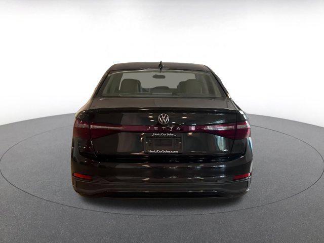 Photo of 2025 Deep Black Pearl Volkswagen Jetta