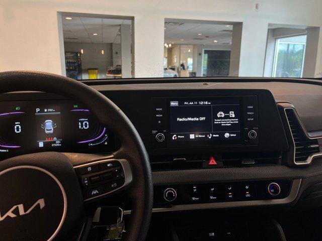 Photo of 2024 Gravity Gray Kia Sportage