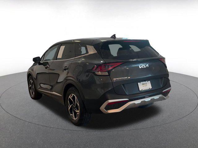 Photo of 2024 Gravity Gray Kia Sportage