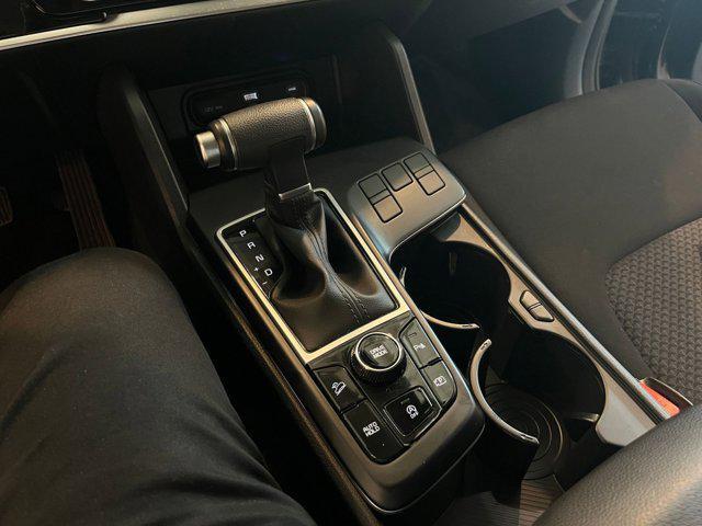 Photo of 2024 Gravity Gray Kia Sportage