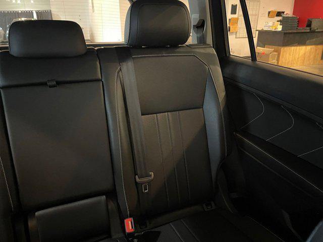 Photo of 2024 Platinum Gray Metallic Volkswagen Tiguan