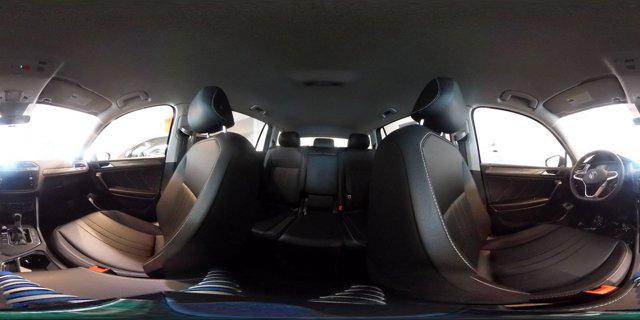 Photo of 2024 Platinum Gray Metallic Volkswagen Tiguan