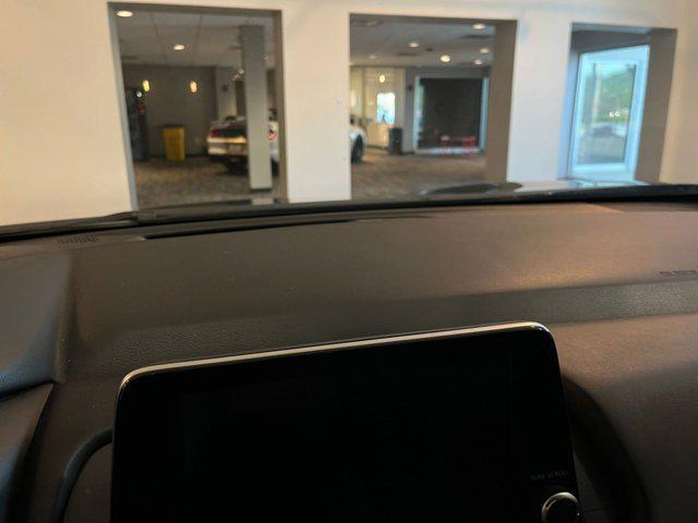 Photo of 2024 Super Black Nissan Rogue