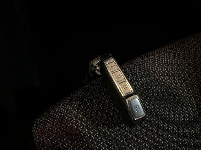 Photo of 2023 Currant Red Kia Forte