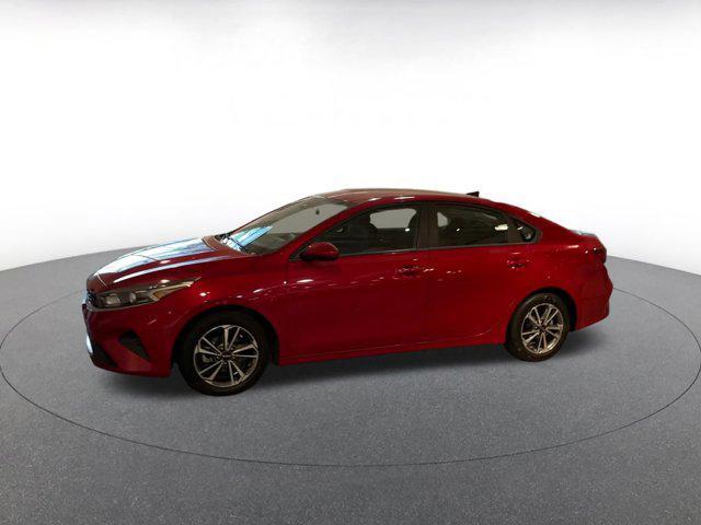 Photo of 2023 Currant Red Kia Forte