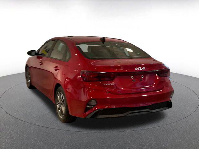 Photo of 2023 Currant Red Kia Forte