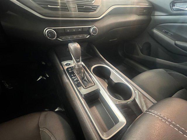 Photo of 2024 Super Black Nissan Altima