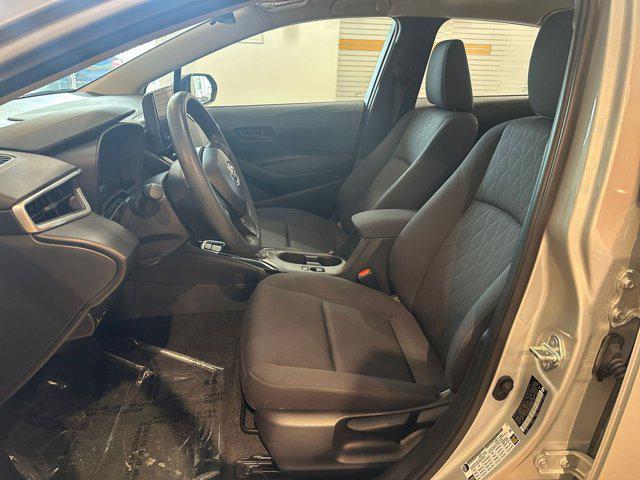 Photo of 2024 Classic Silver Metallic Toyota Corolla