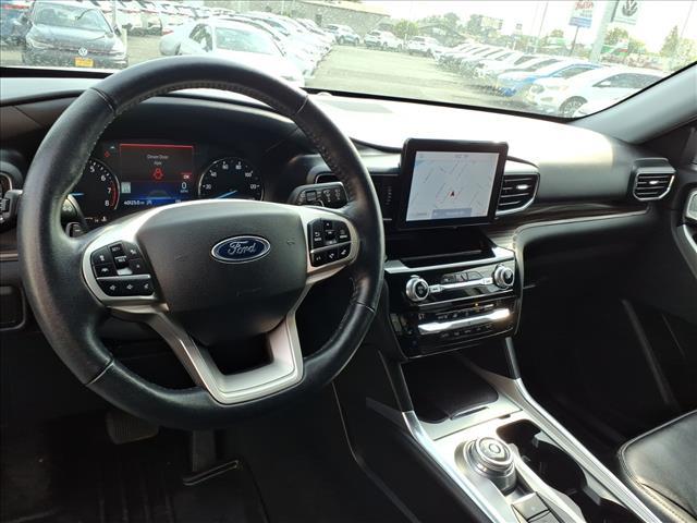 Photo of 2021 Oxford White Ford Explorer