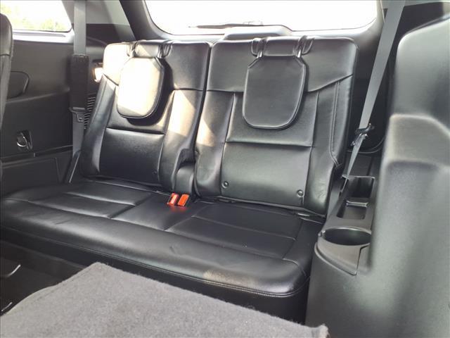 Photo of 2021 Oxford White Ford Explorer
