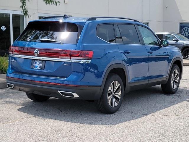 Photo of 2025 Mountain  Lake Blue Volkswagen Atlas