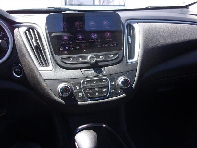 Photo of 2022 Northsky Blue Metallic Chevrolet Malibu