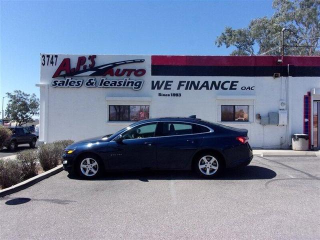 Photo of 2022 Northsky Blue Metallic Chevrolet Malibu