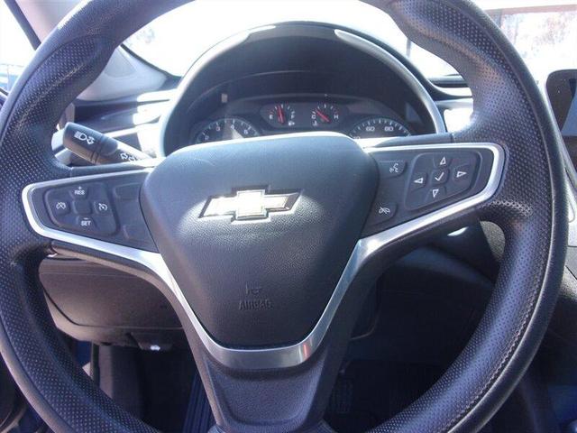 Photo of 2022 Northsky Blue Metallic Chevrolet Malibu