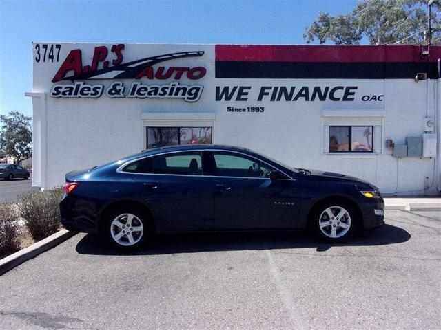 Photo of 2022 Northsky Blue Metallic Chevrolet Malibu