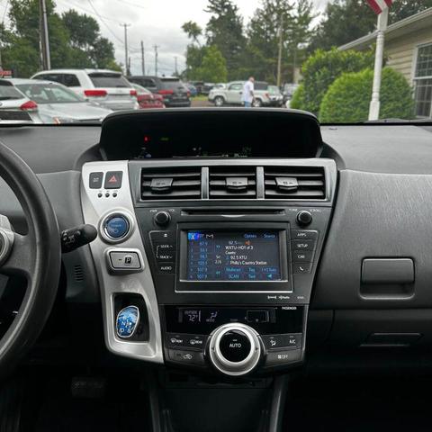 Photo of 2012 Classic Silver Metallic Toyota Prius v