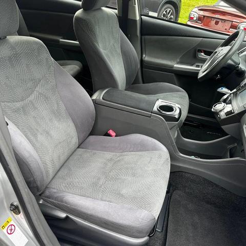 Photo of 2012 Classic Silver Metallic Toyota Prius v
