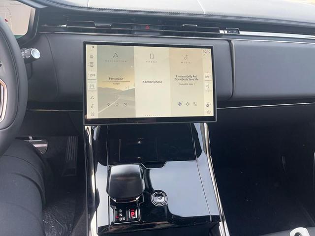 Photo of 2025 Marl Grey Gloss Land Rover Range Rover Sport