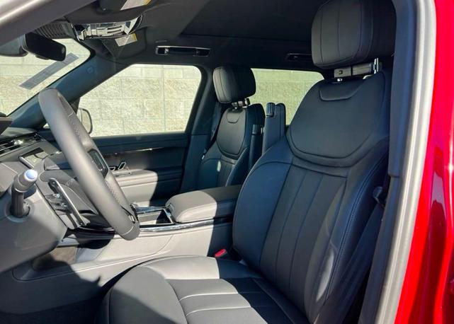 Photo of 2025 Firenze Red Metallic Land Rover Range Rover Sport