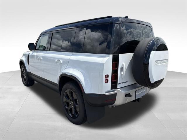 Photo of 2025 Fuji White Land Rover Defender